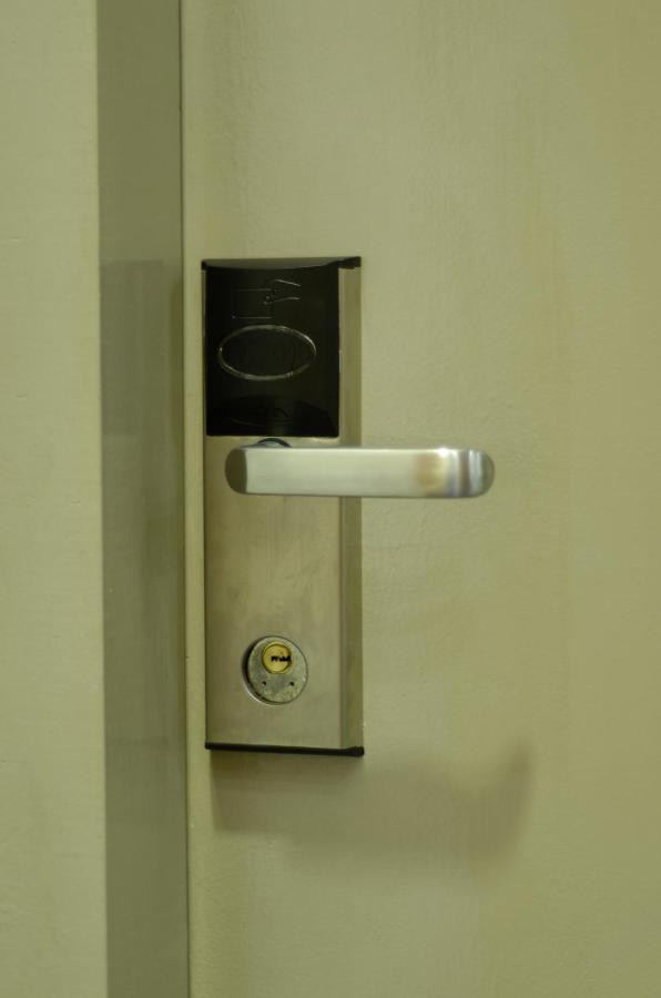 Bulatan Hostel Tanjong Aru Zewnętrze zdjęcie