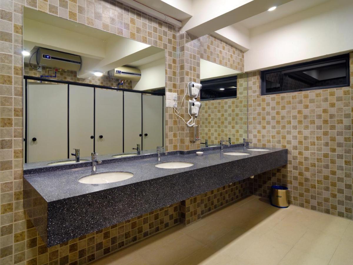 Bulatan Hostel Tanjong Aru Zewnętrze zdjęcie